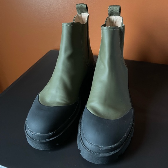 Zara Ankle Boots. Size 38 - Picture 2 of 4